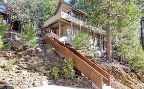 Timberlodge Cabin- Inside Yosemite National Park