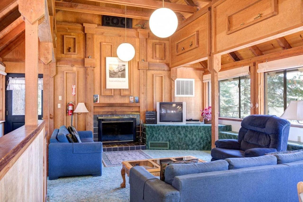Timberlodge Cabin- Inside Yosemite National Park Yosemite West Exterior photo